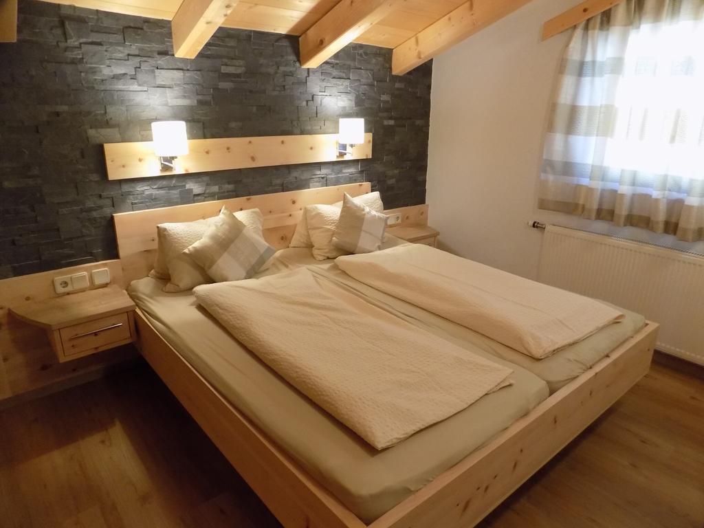 Appartements Obergollerhof Assling Екстер'єр фото